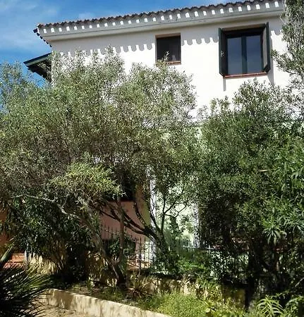 Zefiro Apartment